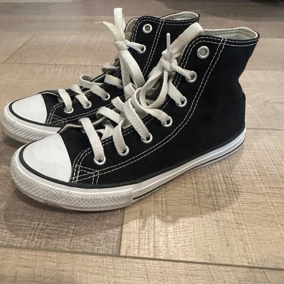 CONVERSE YOUTH SIZE 2 BLACK HIGH TOP SNEAKERS SHOES - Picture 4 of 9
